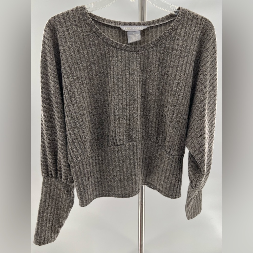 Lark + Grey Women’s Cropped Sweater Ribbed Bishop Sleeve Sz XL Stretch Brownish